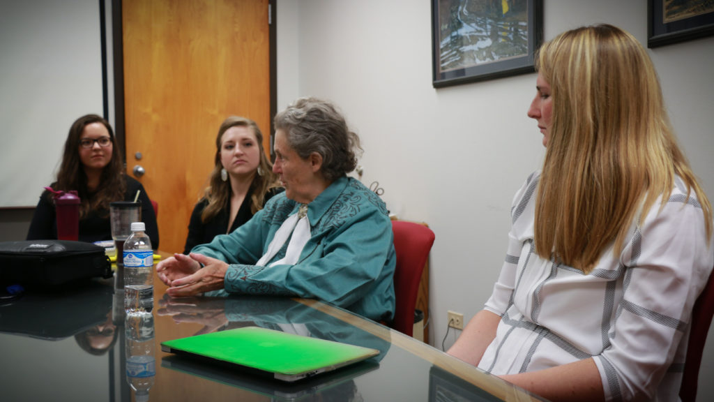 Dr. Grandin meeting with meat science grad students